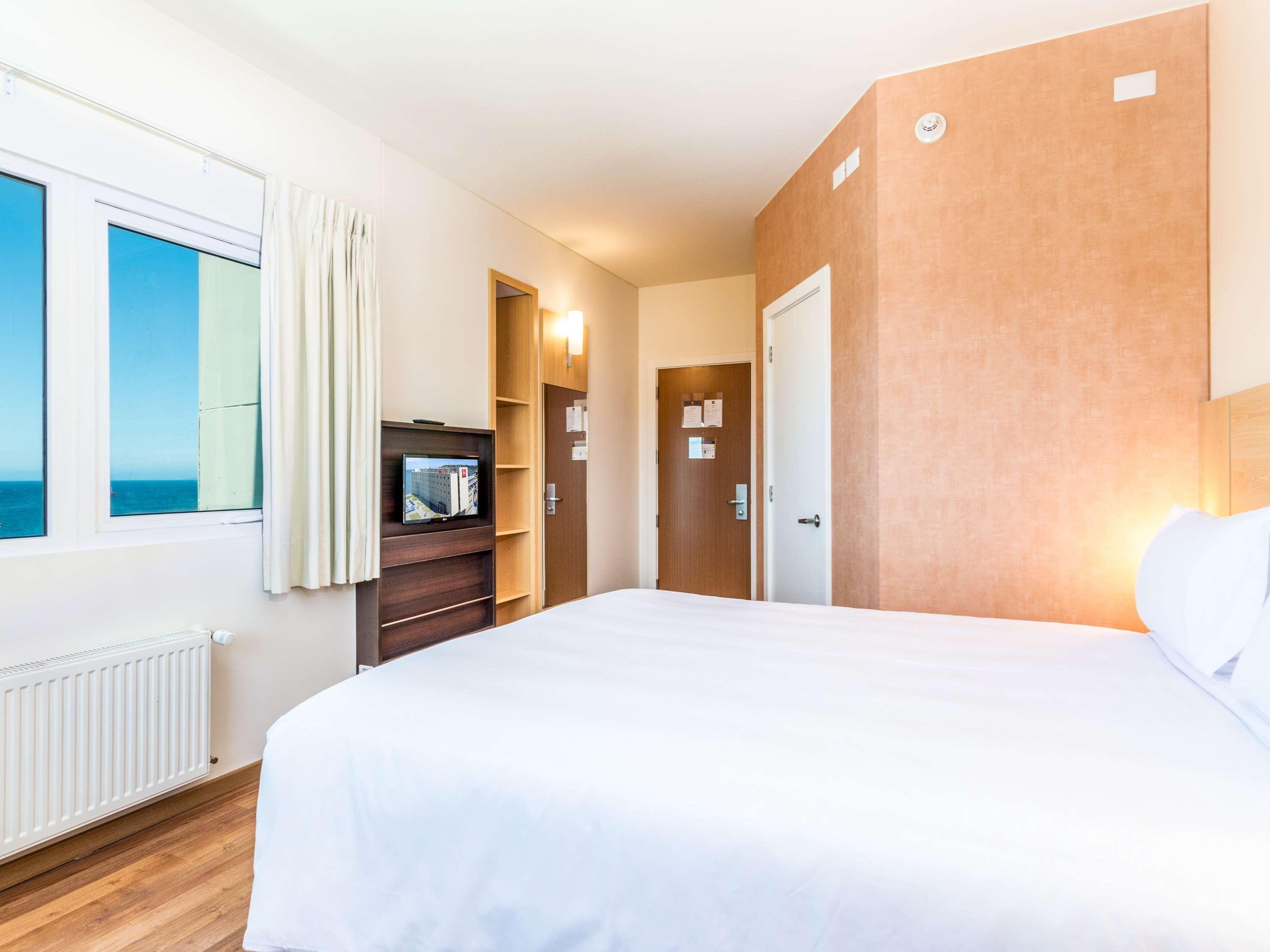 فندق Ibis بويرتو مونت المظهر الخارجي الصورة