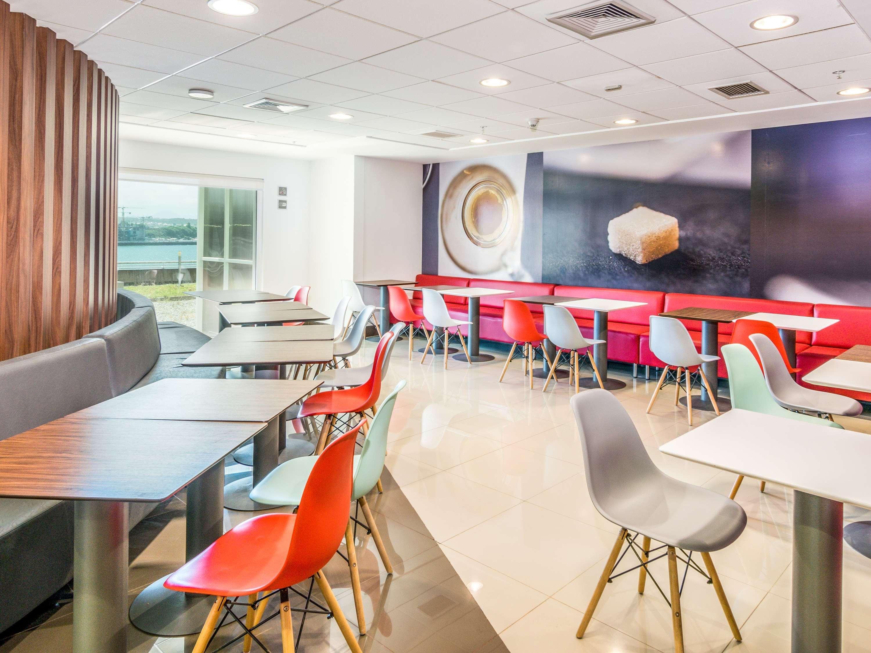 فندق Ibis بويرتو مونت المظهر الخارجي الصورة